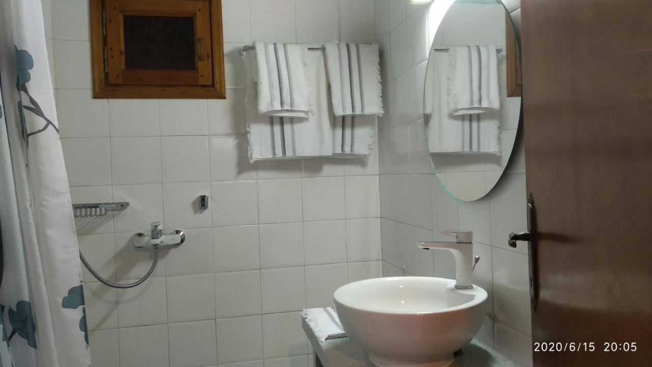 Skiathos Riviera Studios Punta Екстериор снимка