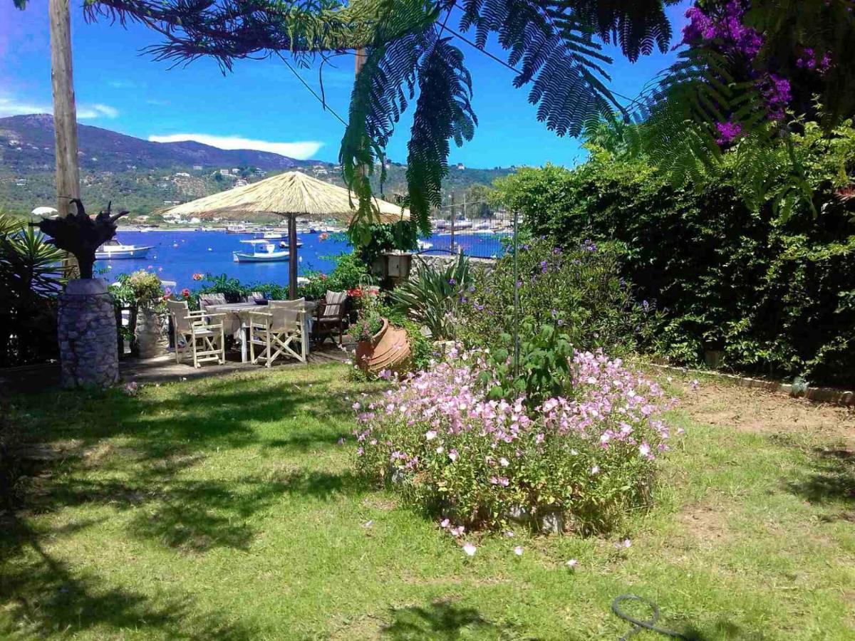 Skiathos Riviera Studios Punta Екстериор снимка